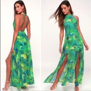 LuLu’s Printed Open Back Maxi Dress Size Medium